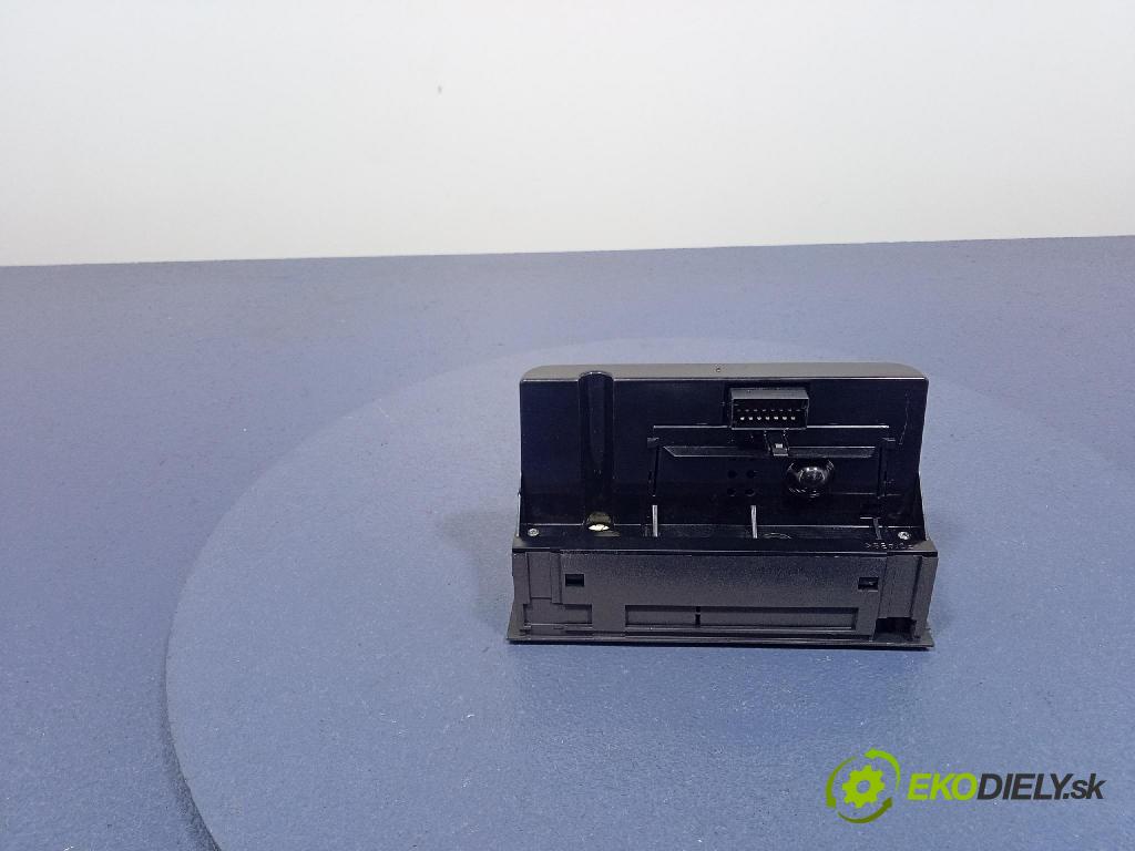 Saab 9-3 2000 Zobrazit: Rádio: / GPS 5260203