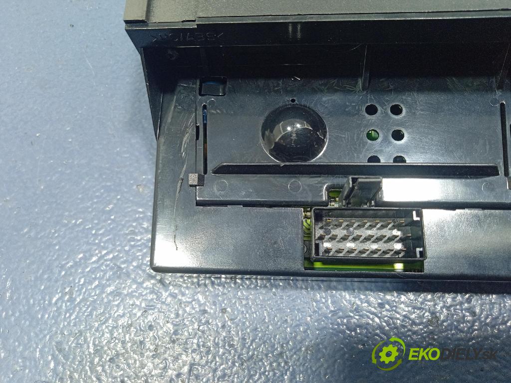 Saab 9-3 2000 Zobrazit: Rádio: / GPS 5260203