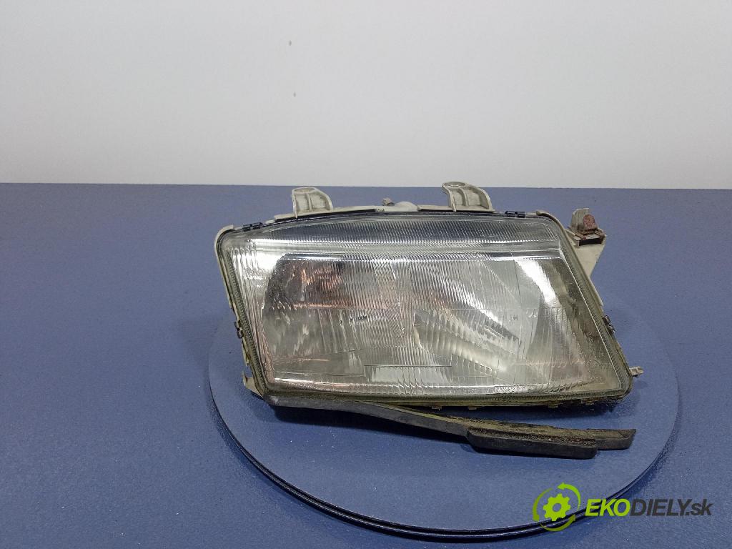 Saab 9-3 2000 Reflektor: v pravo: 88205905