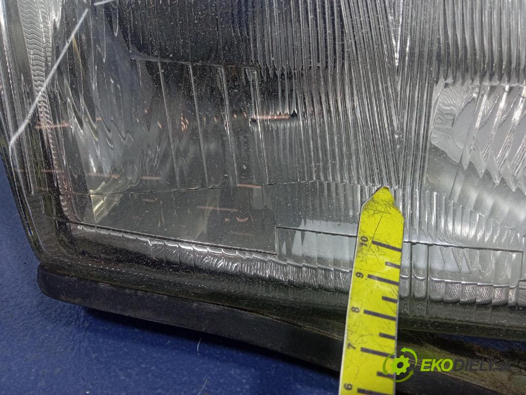 Saab 9-3 2000 Reflektor: v pravo: 88205905