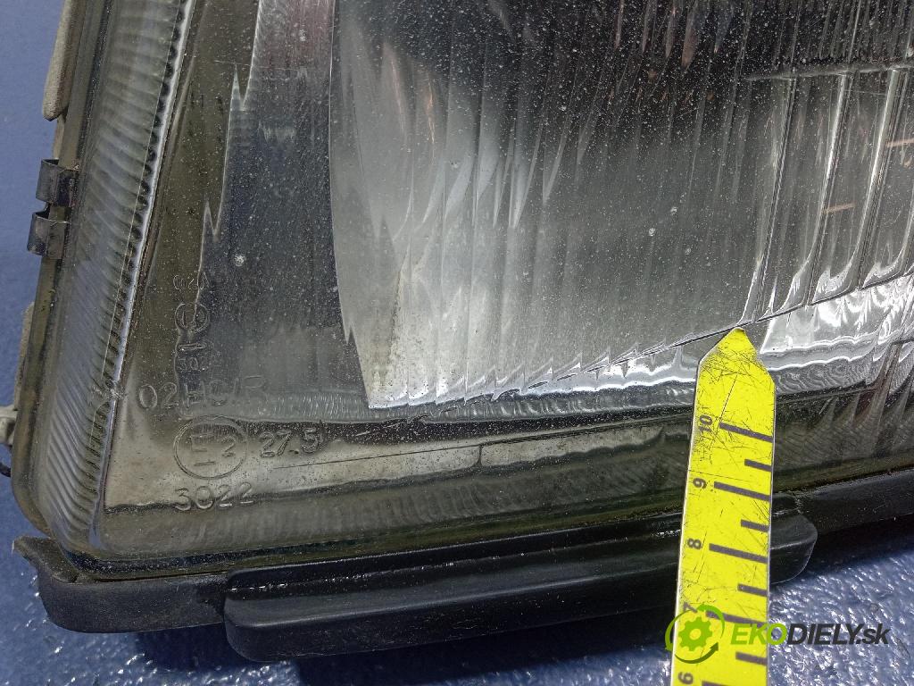 Saab 9-3 2000 Reflektor: v pravo: 88205906