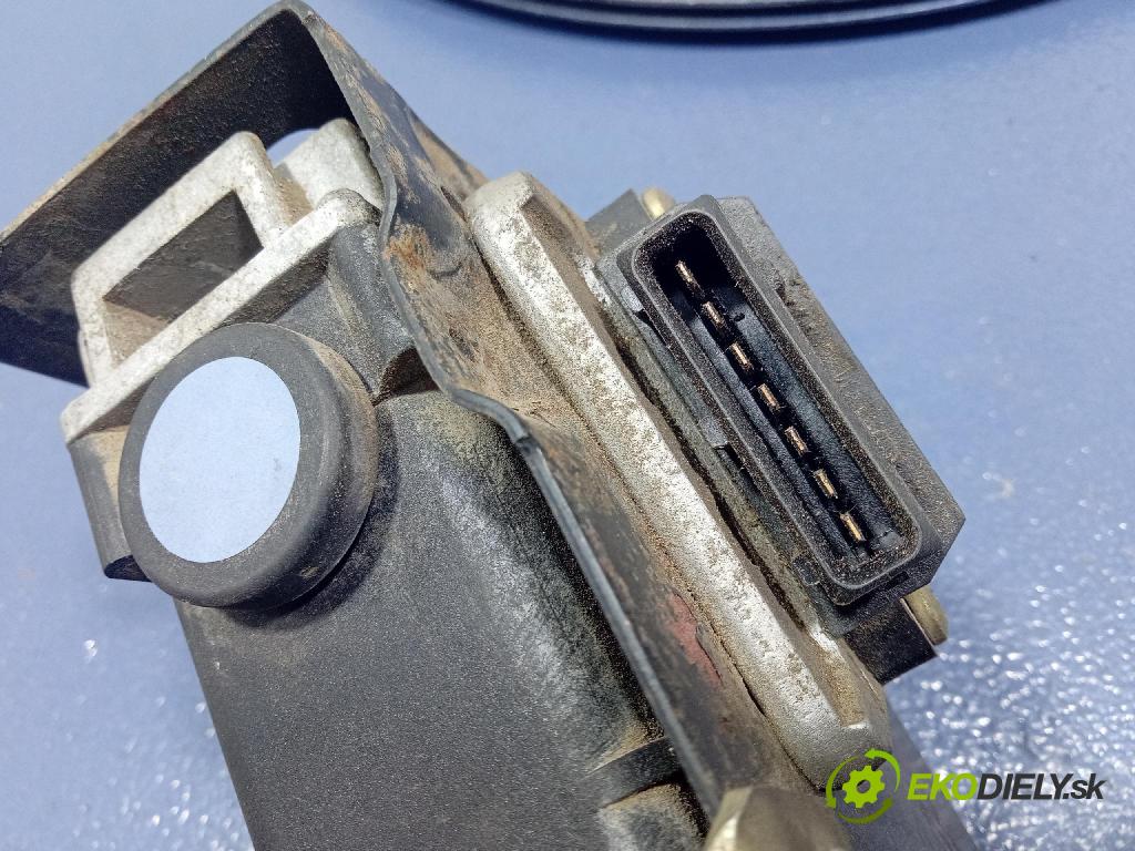 Vw Golf 1991 riadiaca jednotka Motor: 030906021A