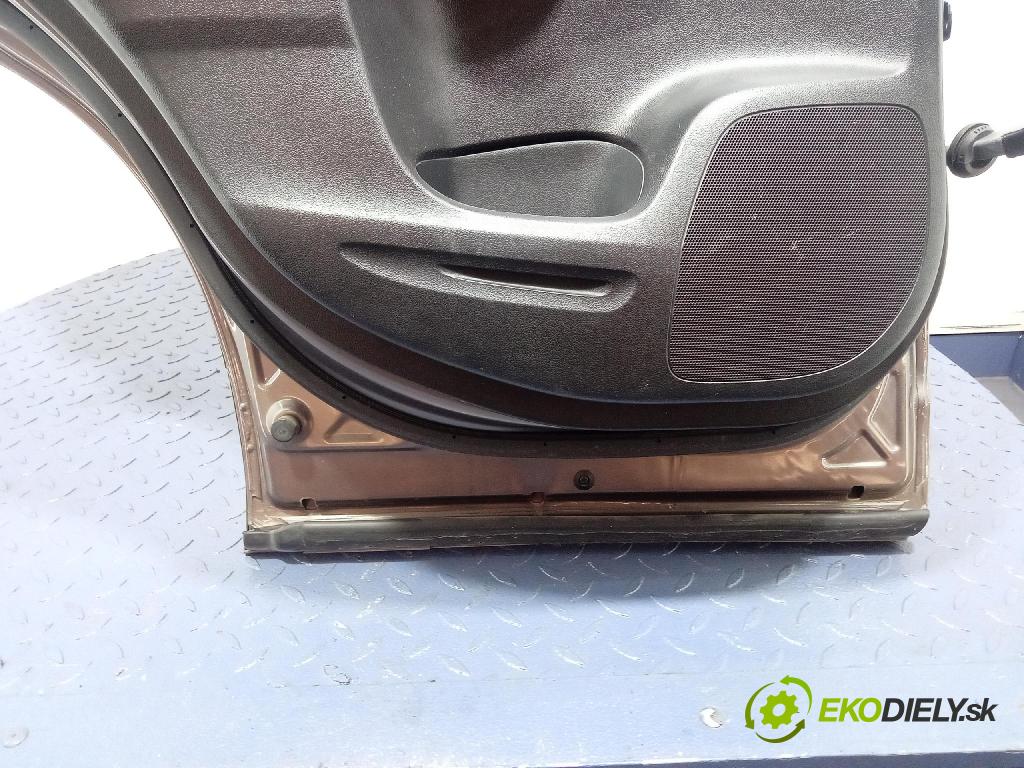 Honda Cr-v 2013 dvere zad Vľavo: