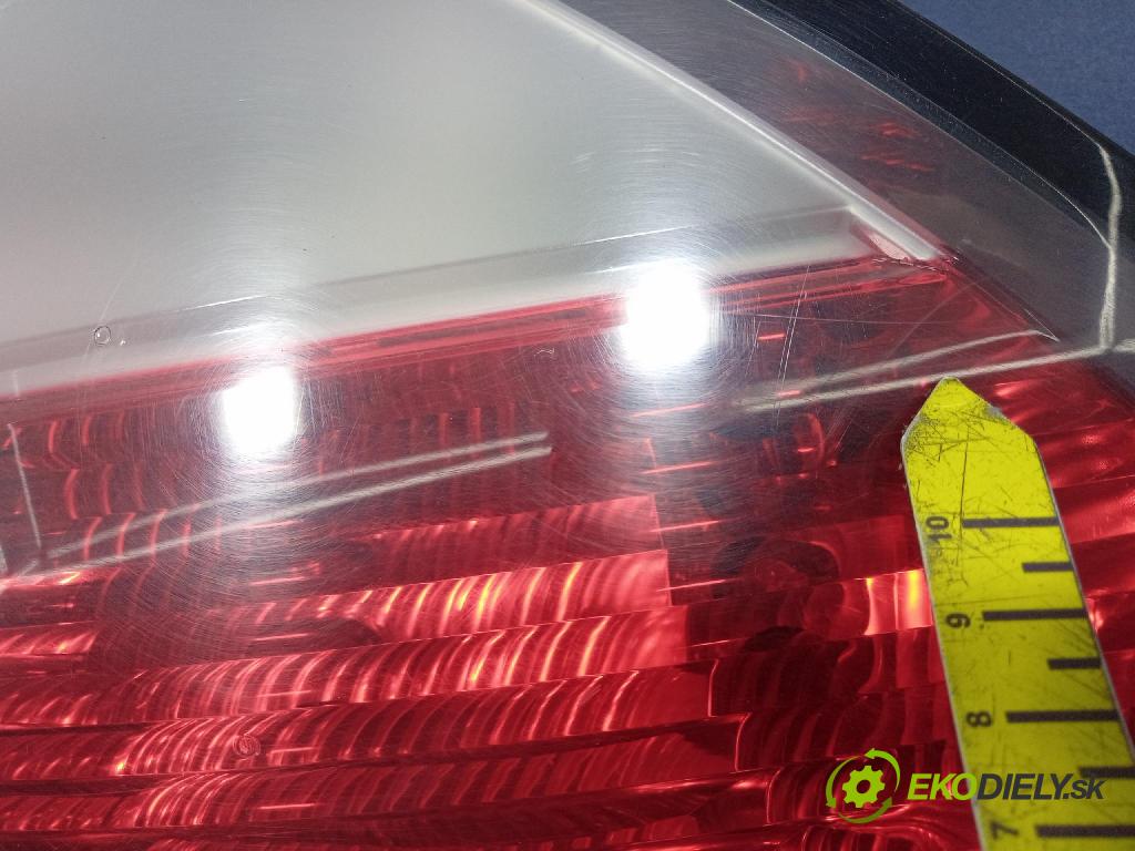Opel Astra 2006 svetlo / reflektor zad ľavá Vonkajsia: 24451835