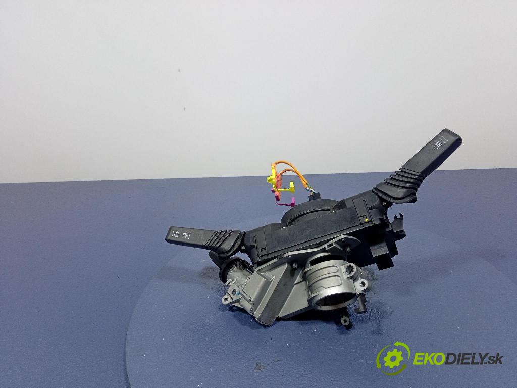 Opel Astra 2006 prepínač Komplex: 13236786KR