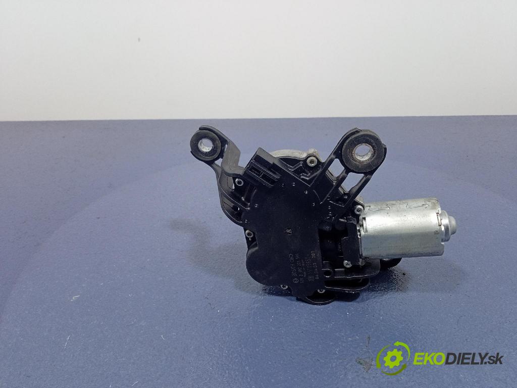 Opel Astra 2006 motor: Stierače: zad 13105981