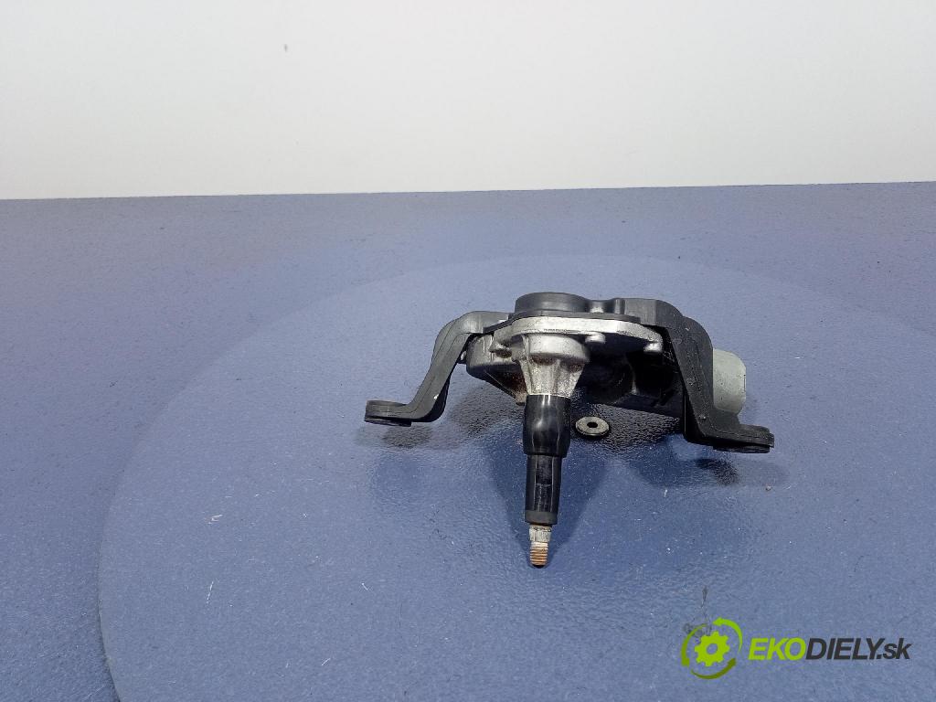 Opel Astra 2006 motor: Stierače: zad 13105981