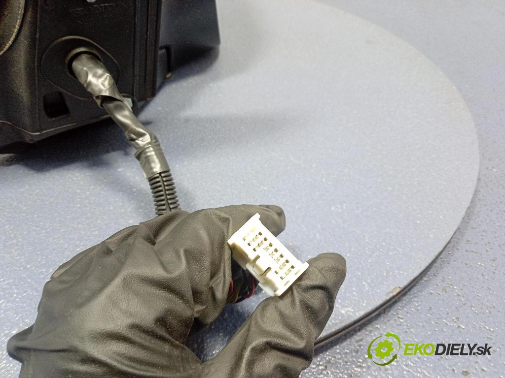 Honda Cr-v 2013 zrkadlo pravé E112M1