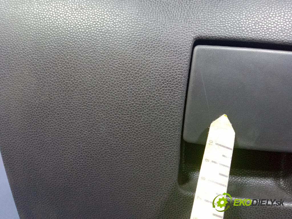 Opel Astra 2006 kastlík 13191459