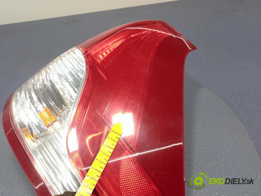 Honda Cr-v 2013 svetlo / reflektor zad Prava: Vonkajsia: W0649