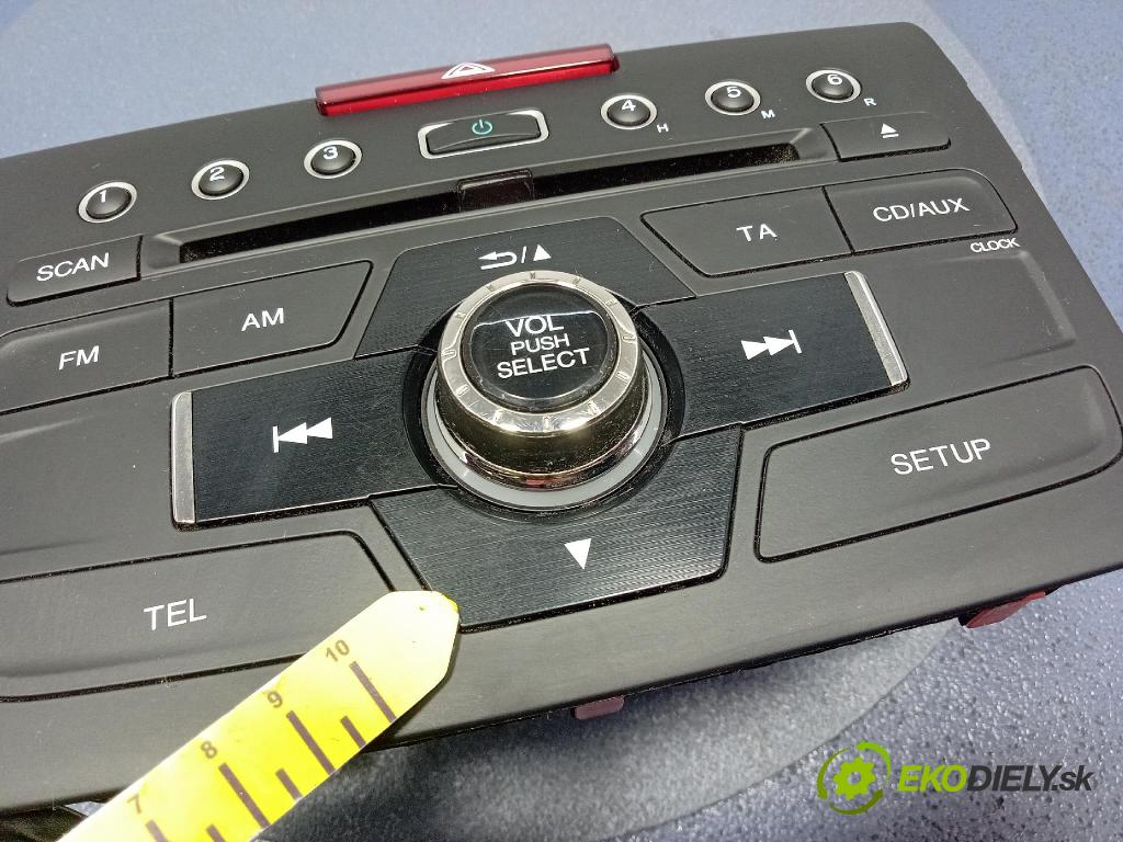 Honda Cr-v 2013 Radio I Navigácia: 39100-T1G-G111-M