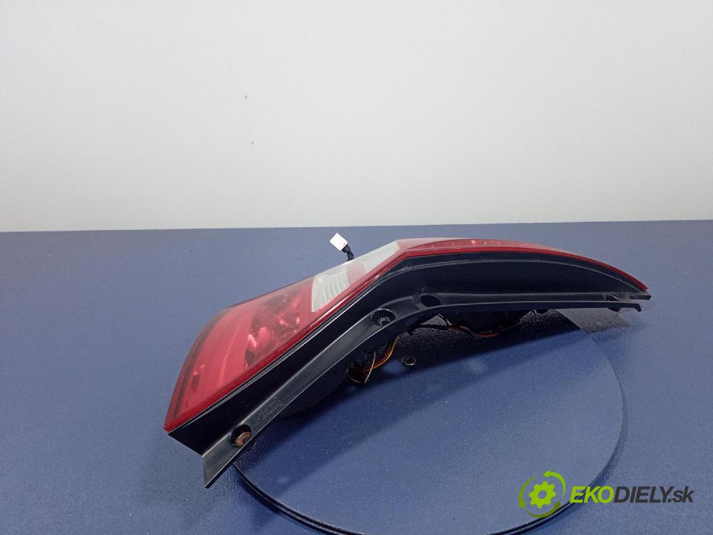 Hyundai I30 2010 svetlo / reflektor zad ľavá Vonkajsia: 924012R0
