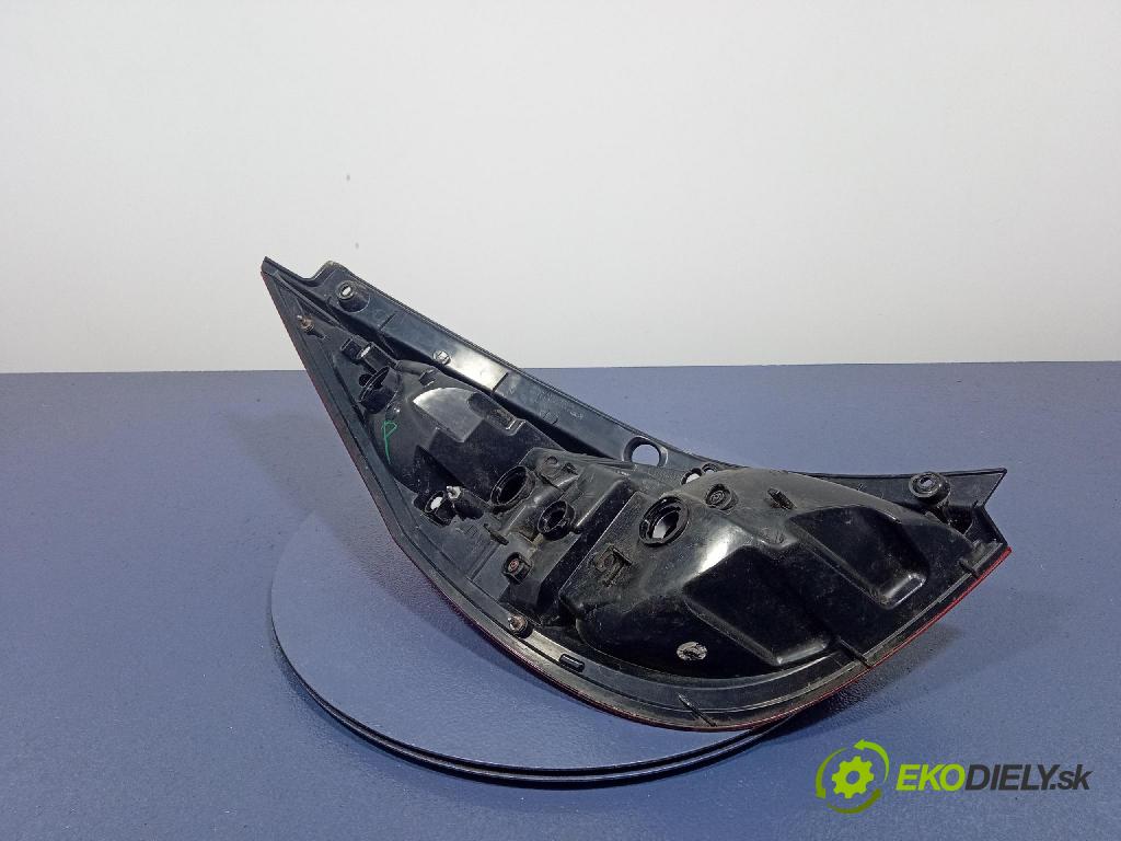 Hyundai I30 2010 svetlo / reflektor zad Prava: Vonkajsia: 92402-2R0