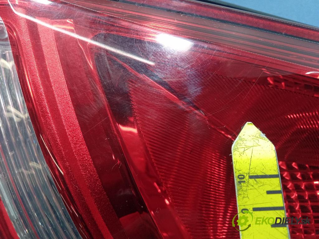 Hyundai I30 2010 svetlo / reflektor zad Prava: Vonkajsia: 92402-2R0