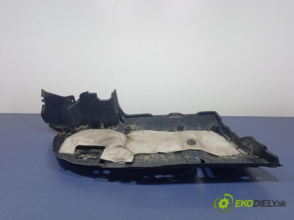 Honda Cr-v 2013 kryt Plast: podvozek: 74642-T0T-H000