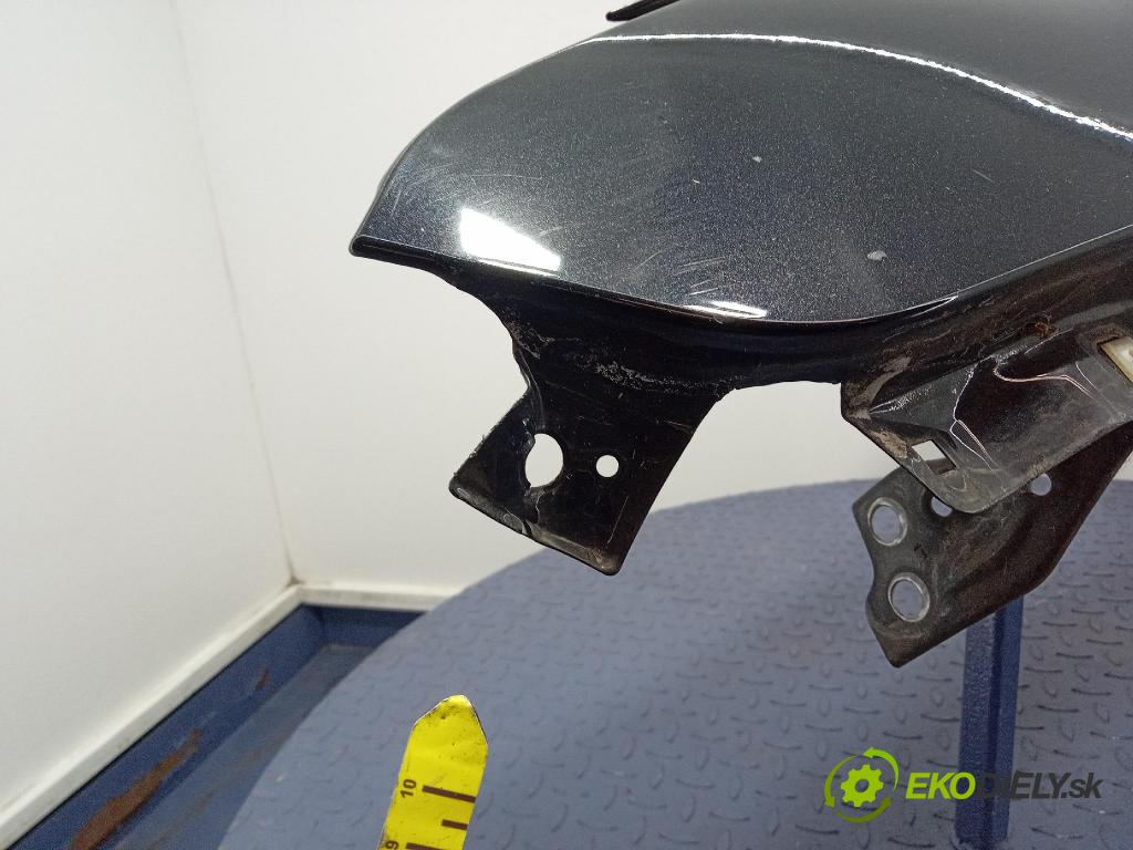 Hyundai I30 2010 blatník Predné Vľavo: