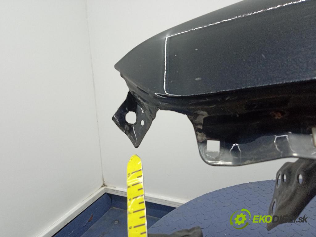 Hyundai I30 2010 blatník Predné Vľavo:
