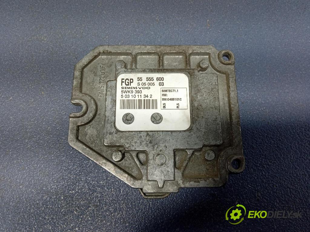 Opel Zafira 2005 riadiaca jednotka Motor: 55555600