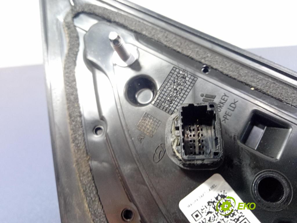 Hyundai Bayon 2023 zrkadlo pravé 87627Q0060