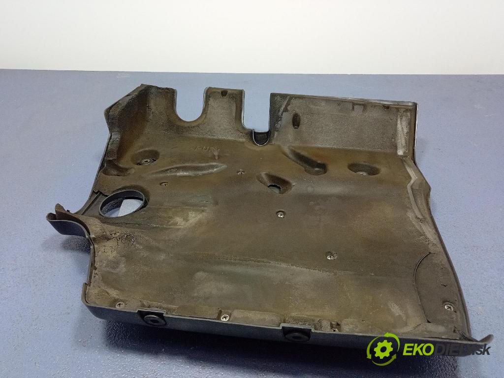 Audi A6 2.5 tdi 1995 kryt Motor: 046103927