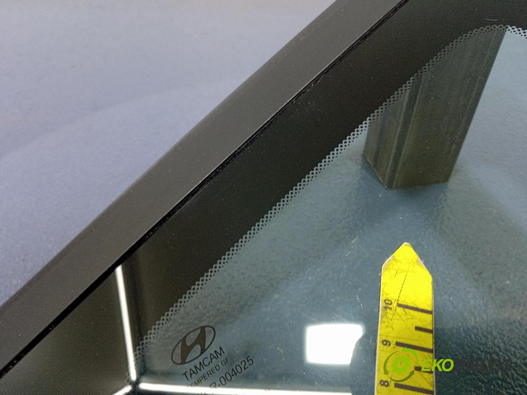 Hyundai Bayon 2023 sklo Karoséria: zad 87820Q0710