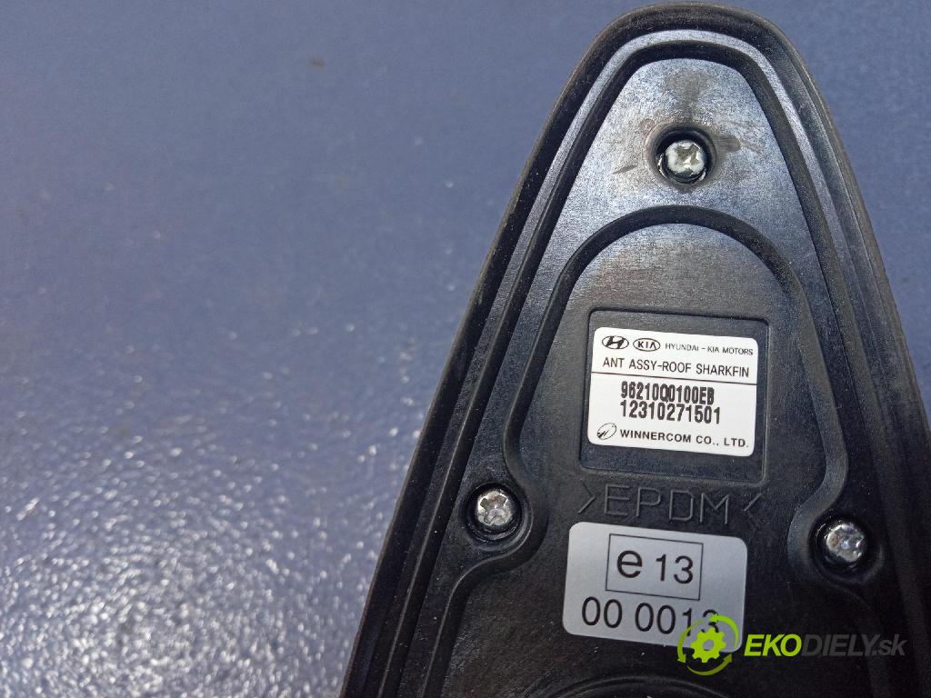 Hyundai Bayon 2023 Antena 96210Q00100