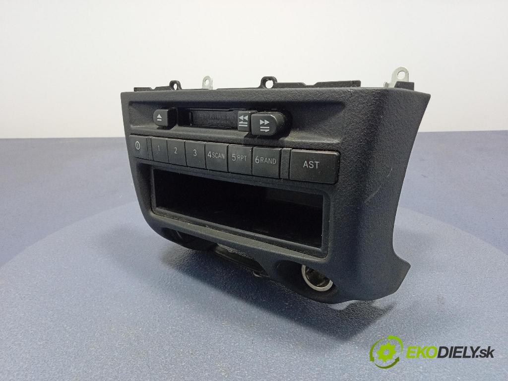 Toyota Yaris 2005 Radio I Navigácia: 86120-0D070