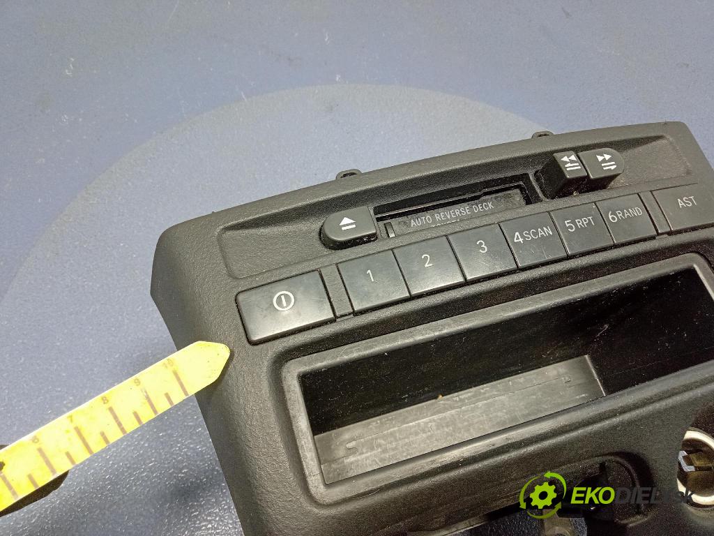 Toyota Yaris 2005 Radio I Navigácia: 86120-0D070