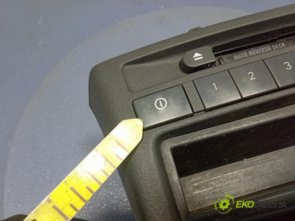 Toyota Yaris 2005 Radio I Navigácia: 86120-0D070