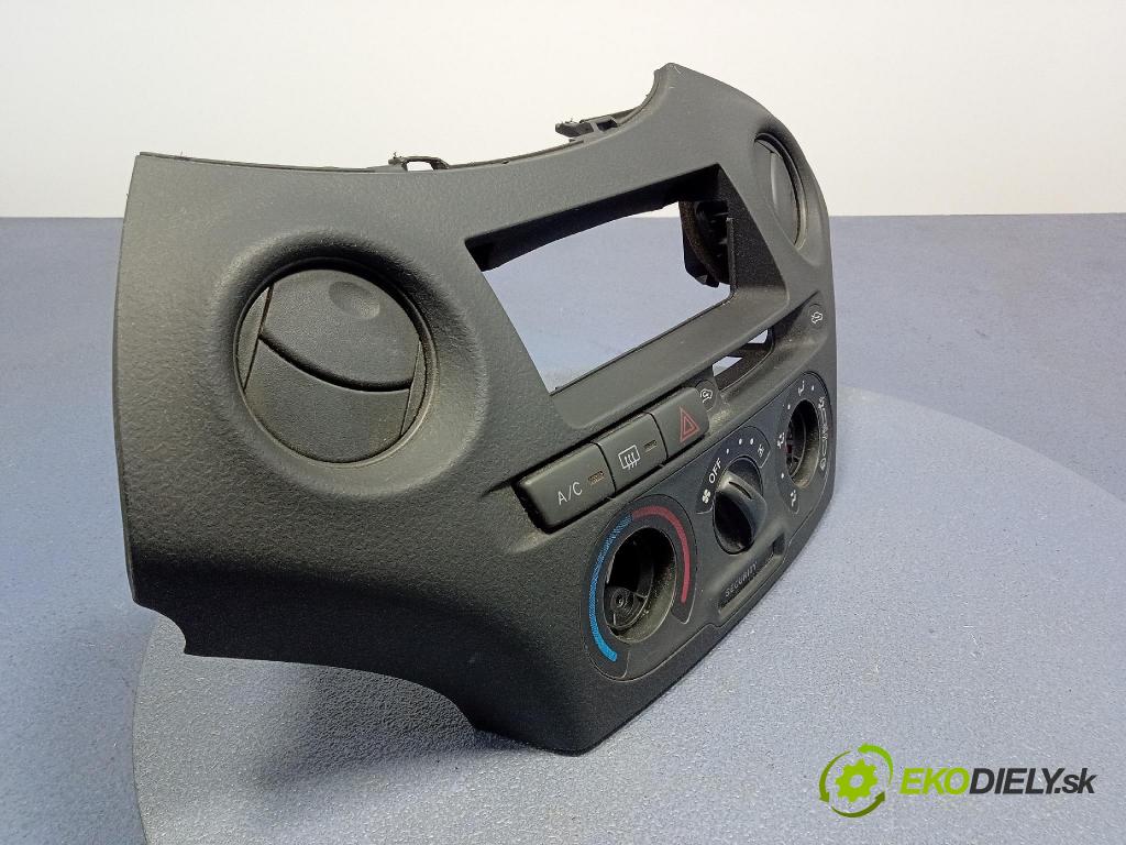 Toyota Yaris 2005 prepínač Klimatizácia: Prúd vzduchu: 55412-0D020