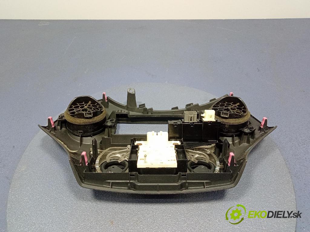 Toyota Yaris 2005 prepínač Klimatizácia: Prúd vzduchu: 55412-0D020