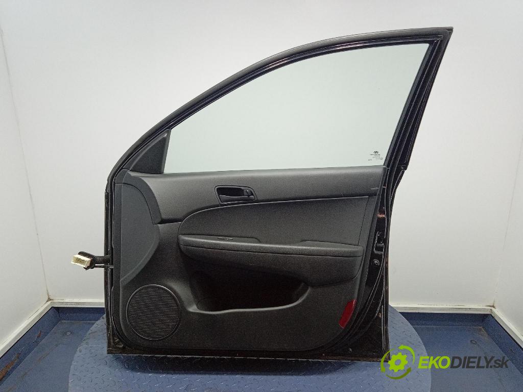 Hyundai I30 2010 dvere Predné pravé