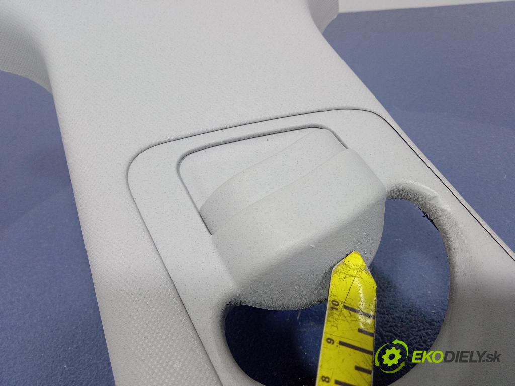 Hyundai Bayon 2023 kryt Plast: Interiéry: 85831Q0150