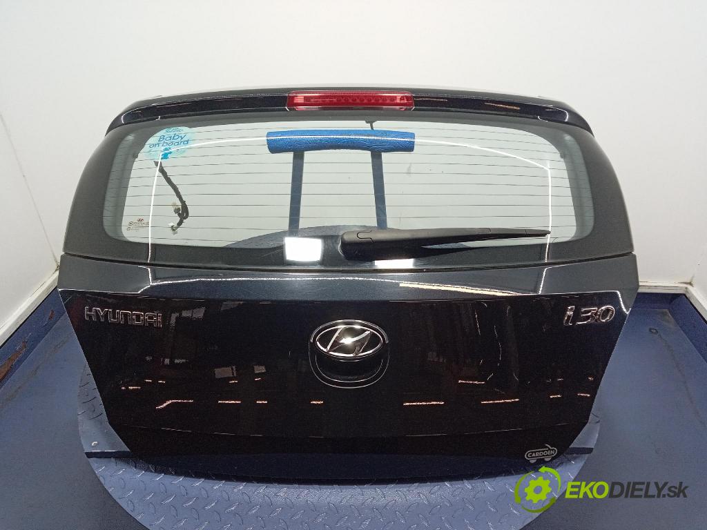 Hyundai I30 2010 zadna dveře kufra: kufra: