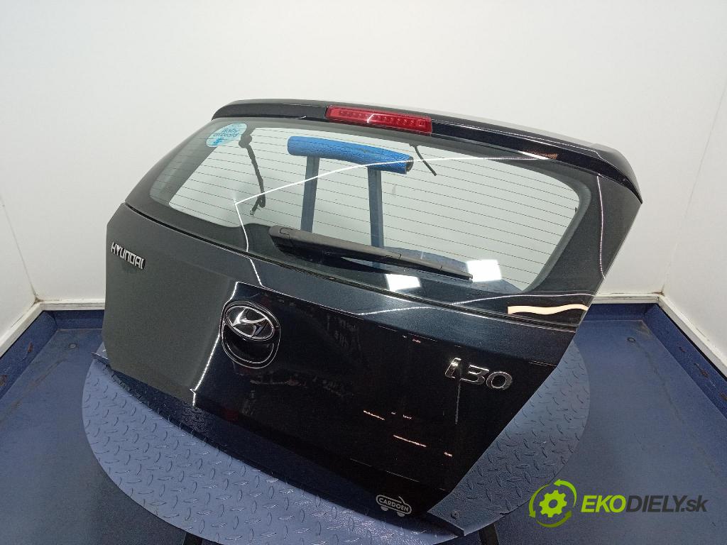 Hyundai I30 2010 zadna dveře kufra: kufra: