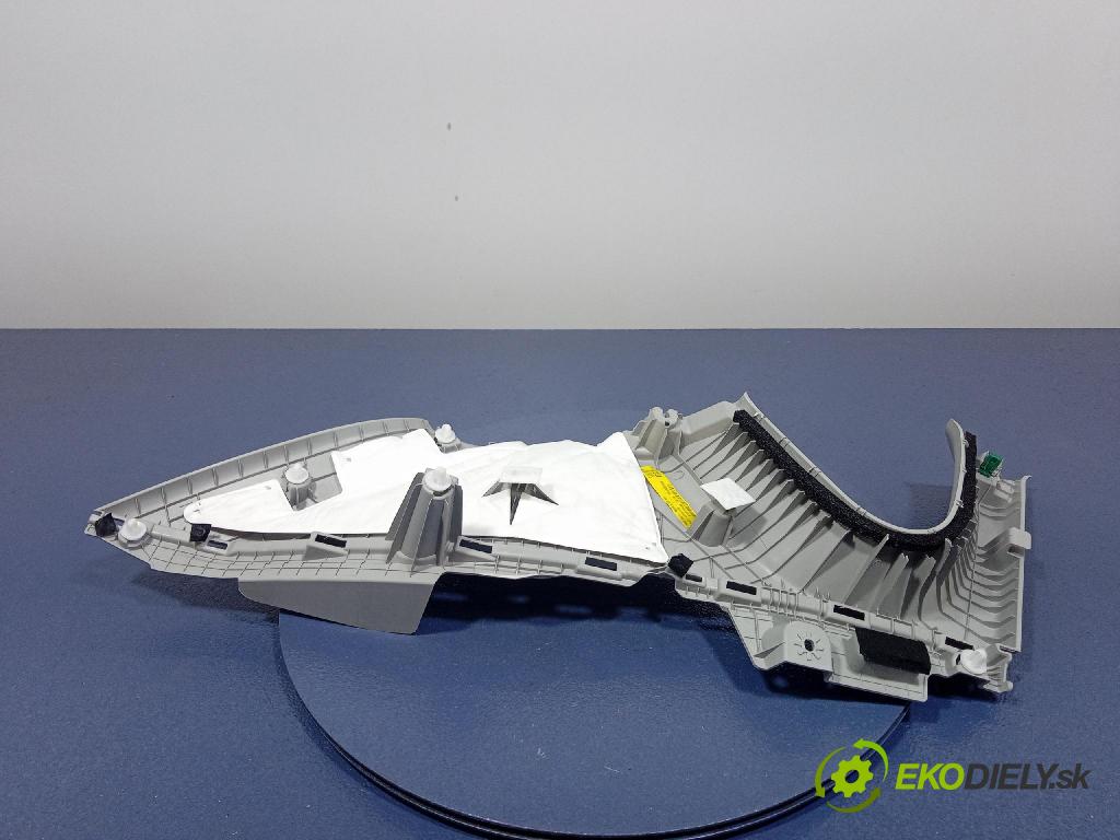Hyundai Bayon 2023 kryt Plast: Interiéry: 85860Q0500