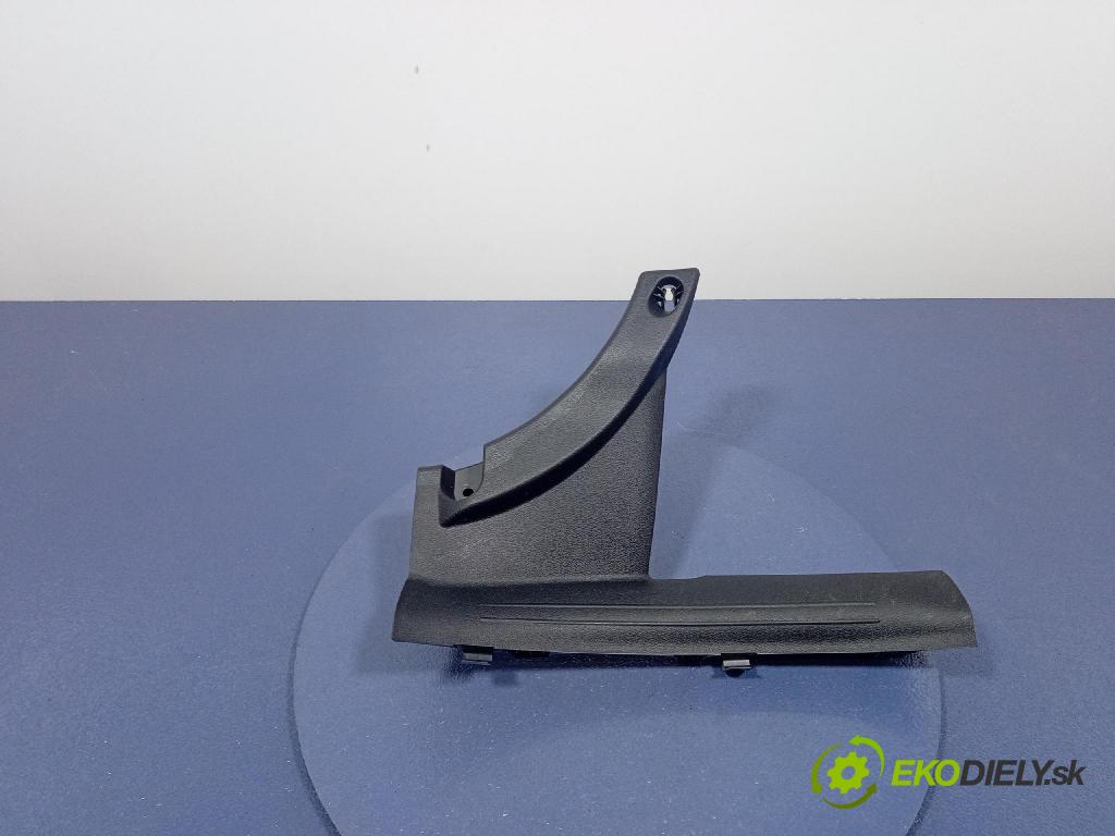 Hyundai Bayon 2023 kryt Plast: Interiéry: 85885Q0000
