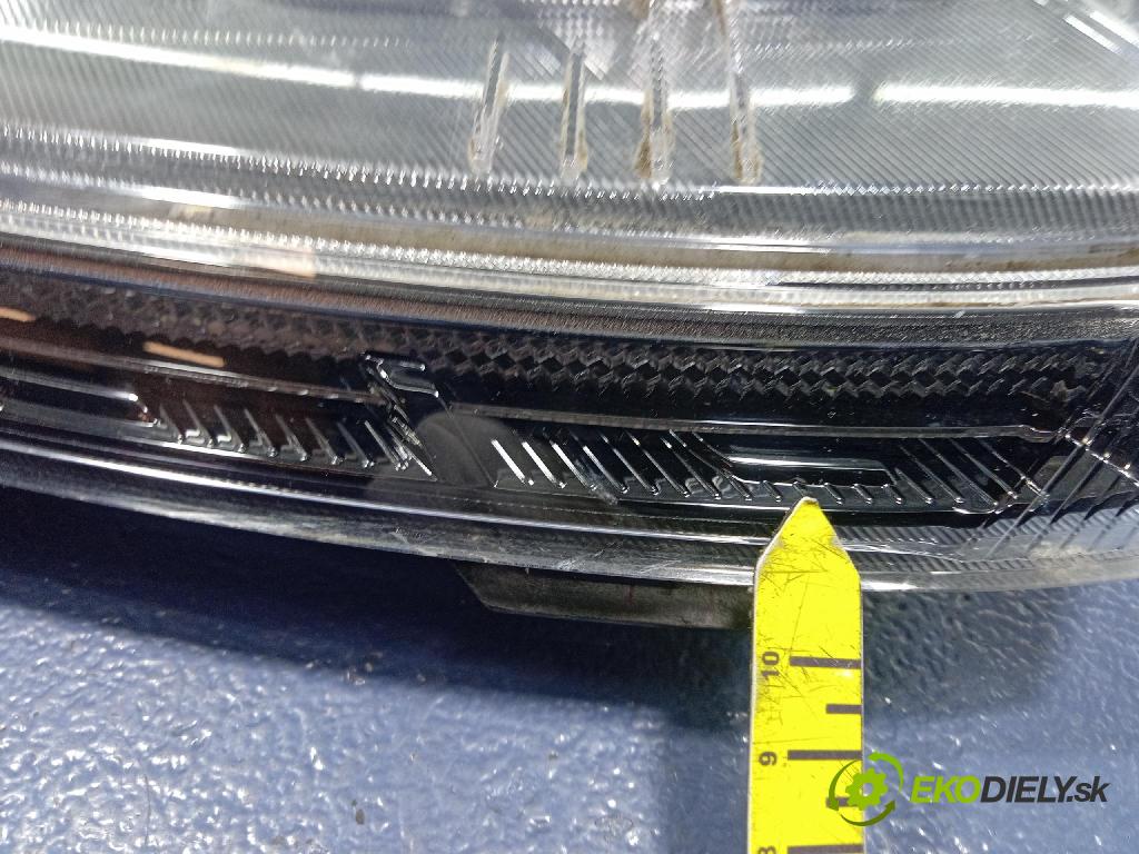 Hyundai Bayon 2023 Reflektor: v pravo: 92208Q0500