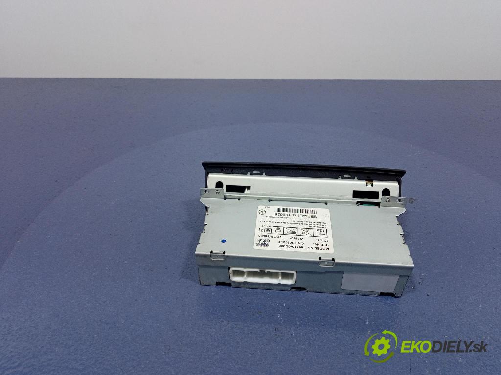 Toyota Yaris 2004 Zobrazit: Rádio: / GPS 861100D030