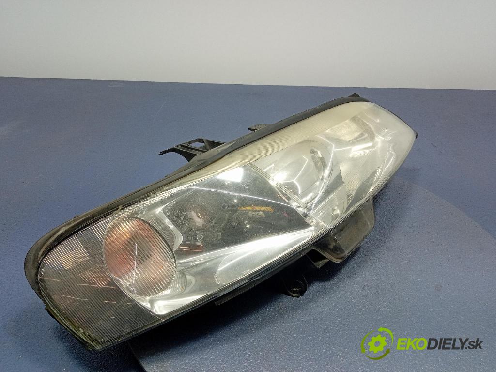 Opel Vectra 0 Reflektor: v pravo: 09152647