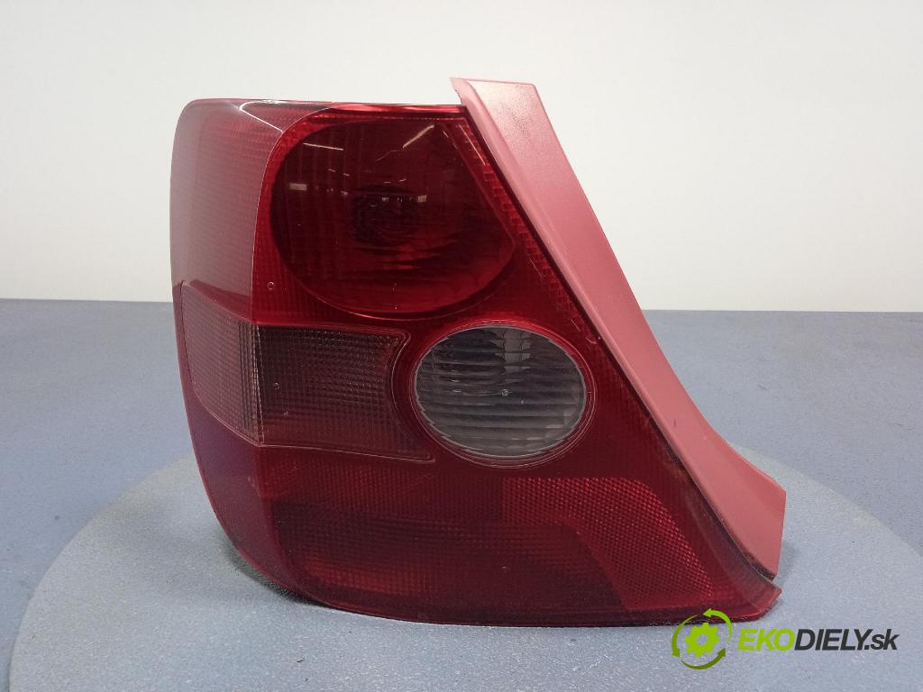 Honda Civic 2002 svetlo / reflektor zad ľavá Vonkajsia: V210L