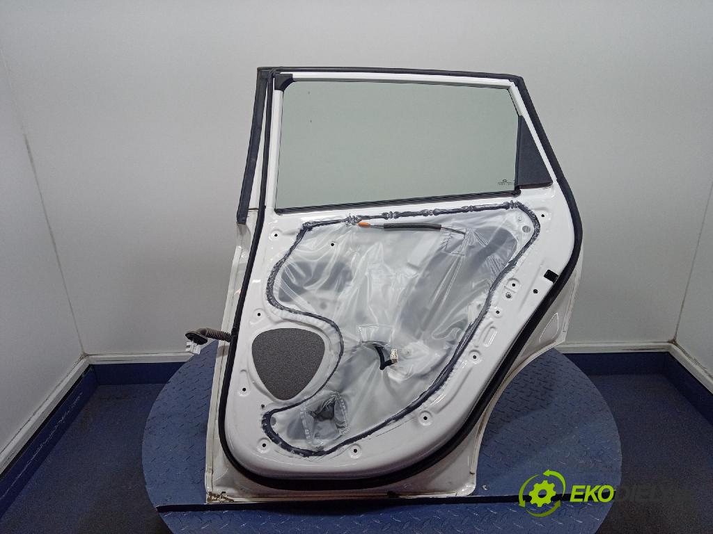 Hyundai Bayon 2023 dvere zad pravé