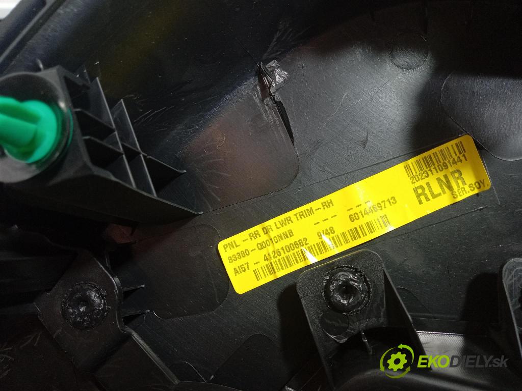 Hyundai Bayon 2023 Čalounictví: dvere zad Prava: 83320Q0010