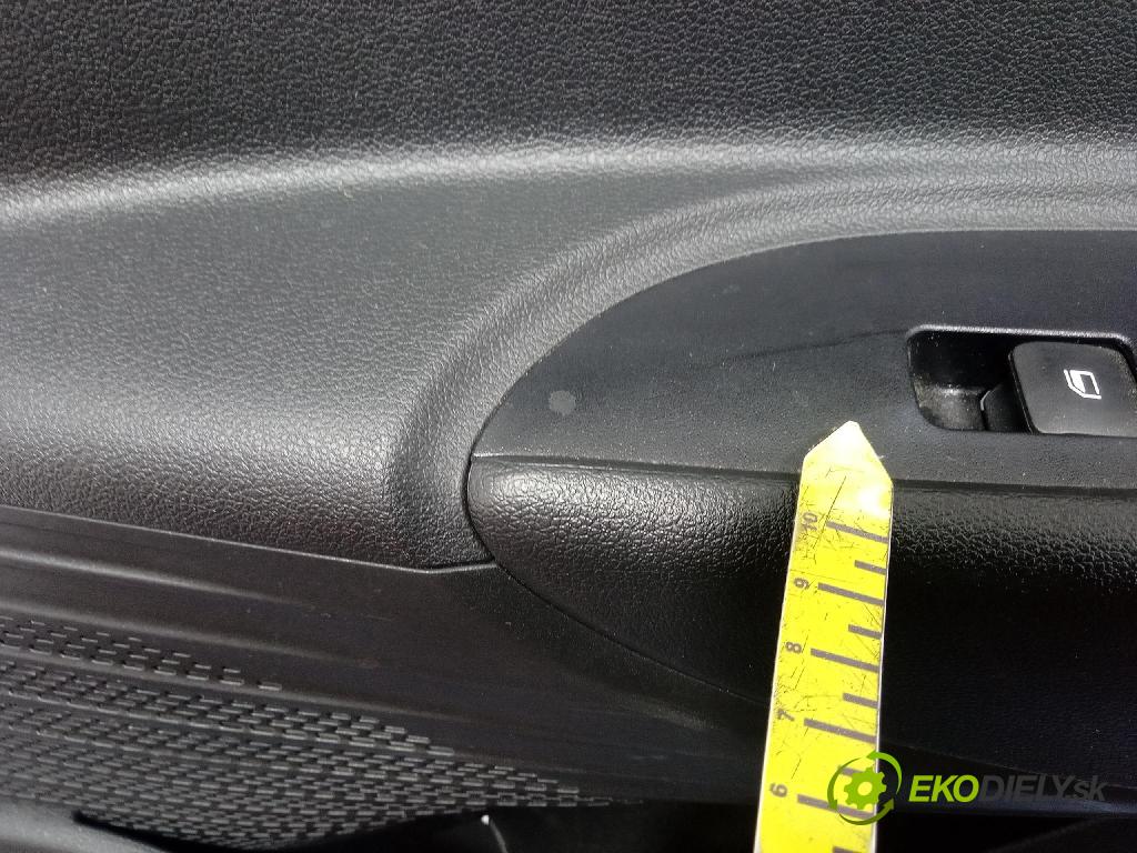 Hyundai Bayon 2023 Čalounictví: dvere zad Prava: 83320Q0010