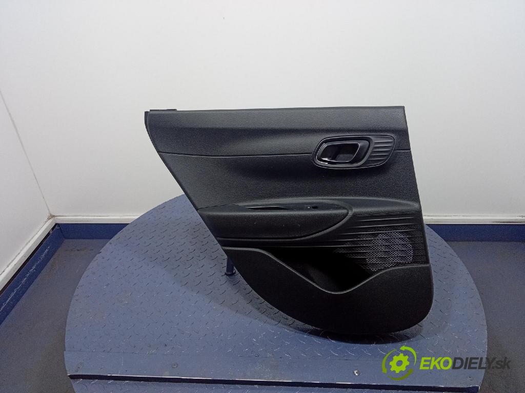 Hyundai Bayon 2023 Čalounictví: dvere zad ľavá 83310Q0010