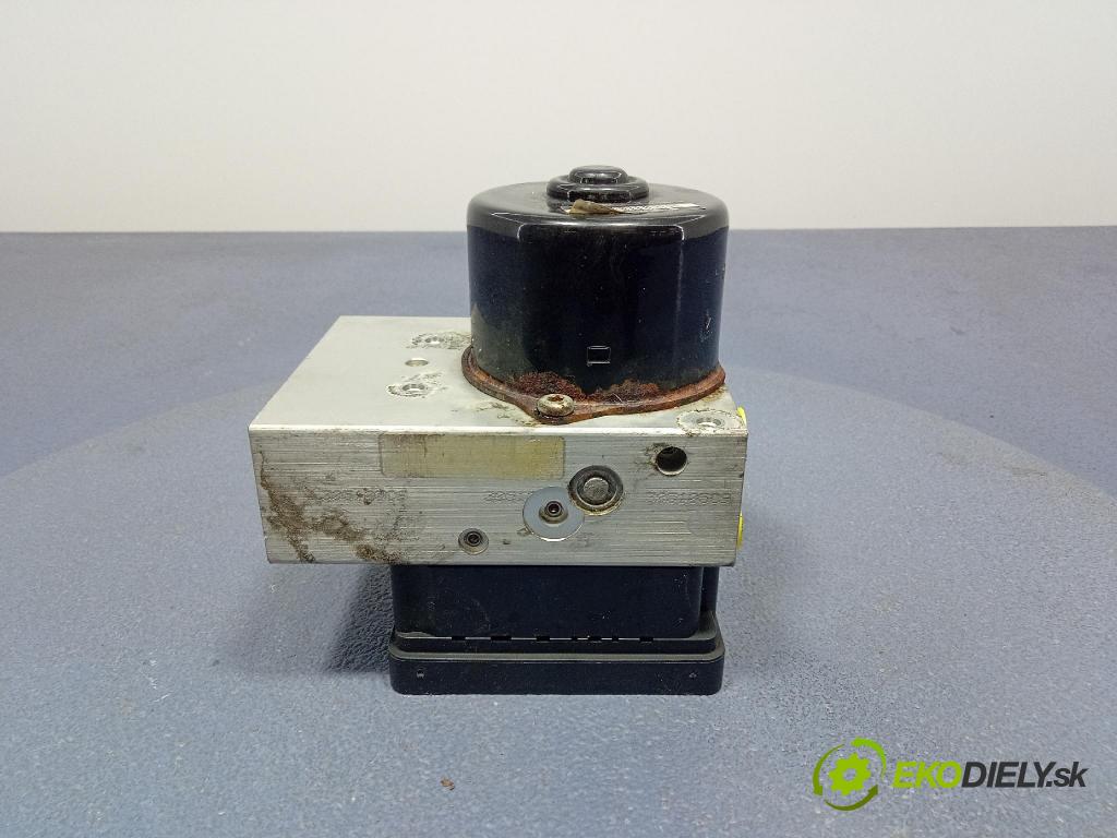 Volvo S70/V70 2004 čerpadlo ABS x 8671224