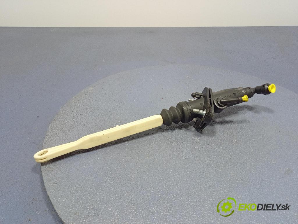 Volvo S70/V70 2004 čerpadlo 30651400