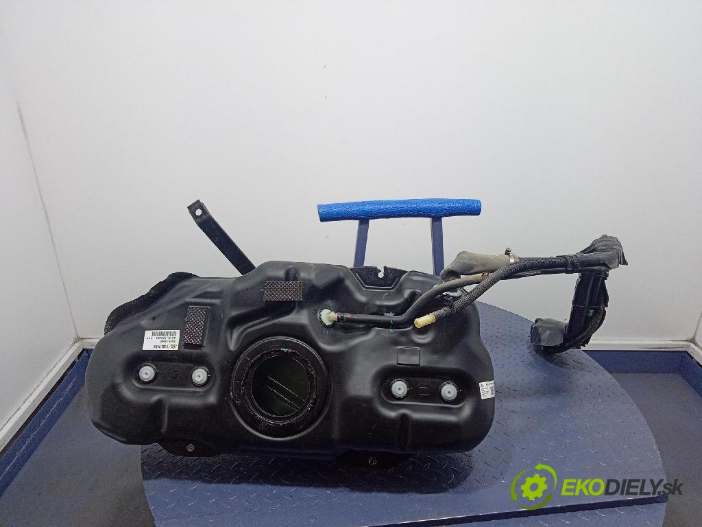 Hyundai Bayon 2023 Nádrž: paliva 31161Q0000