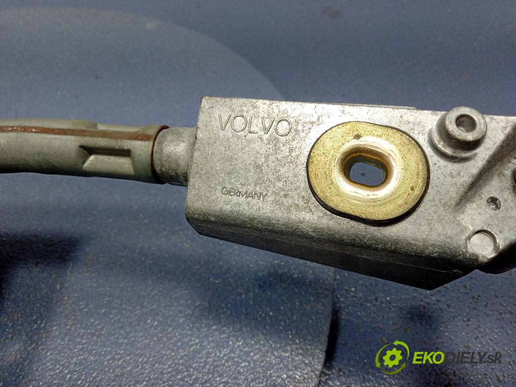 Volvo S70/V70 2004 mechanizmus motor: Stierače: Predné 8648345