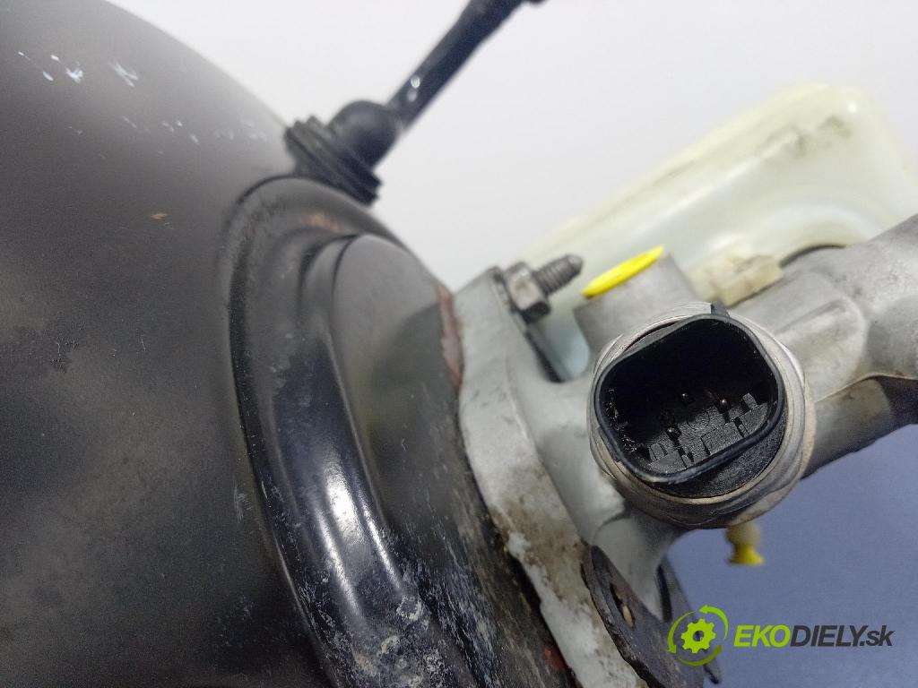 Audi A3 1.9 tdi 2001 servo Brzdní: 1J1614105D